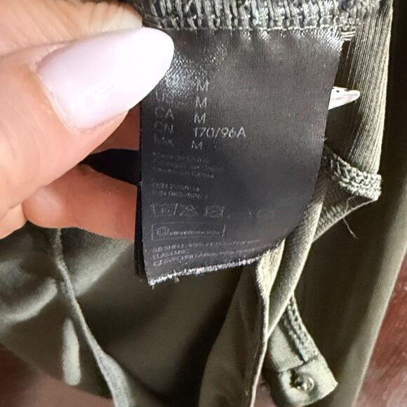 H&M Olive Green Long Sleeve Bodysuit - Picture 6 of 6